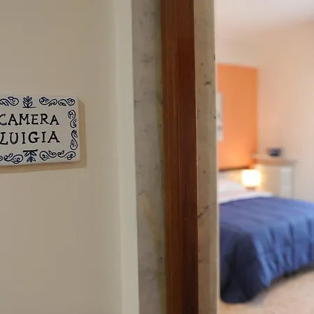 Dimore Le Lucane بيت ضيافة ماتيرا